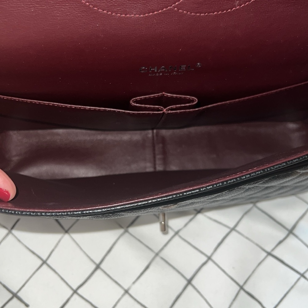 Maxi caviar chanel bag - Picture 7 of 14